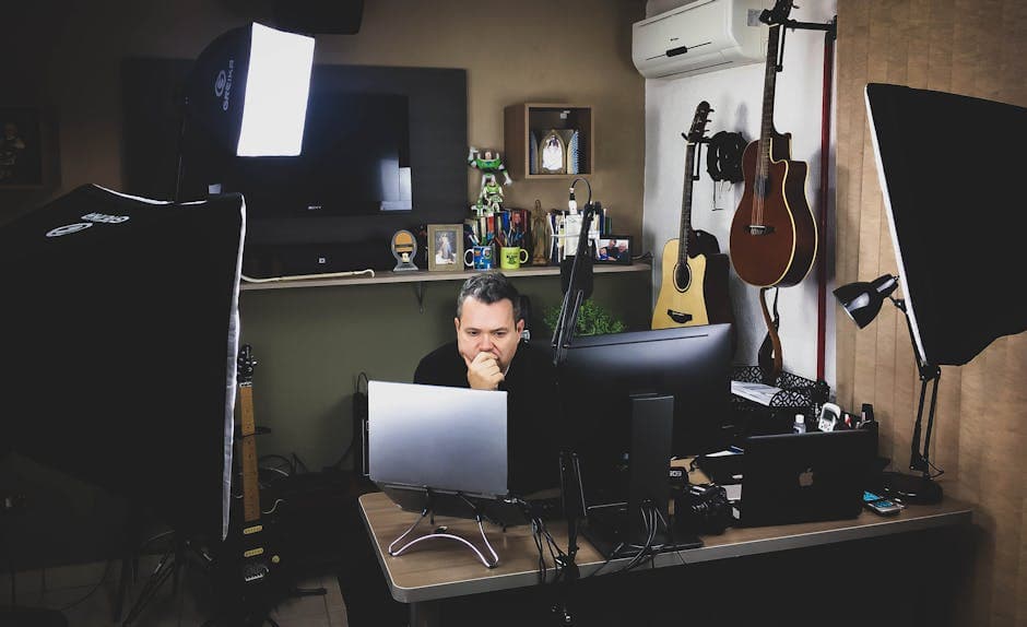 Nailing Your Online Setup: Lighting, Sound, and the "Digital First Impression"